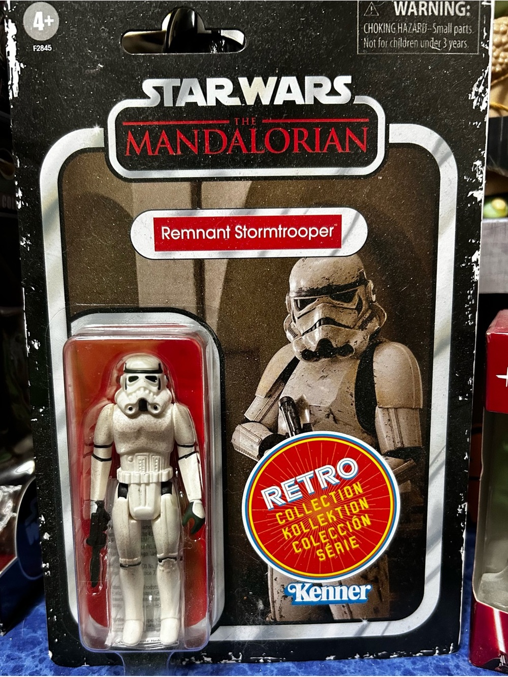 Star Wars The Mandalorian Remnant Stormtrooper Action Figure - White & Black - Picture 2 of 3